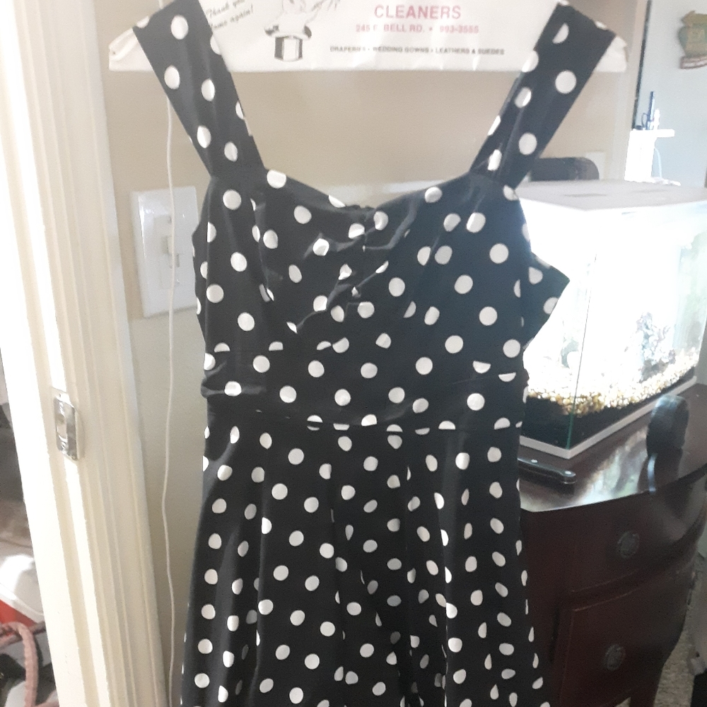 Midlength 50s style dress